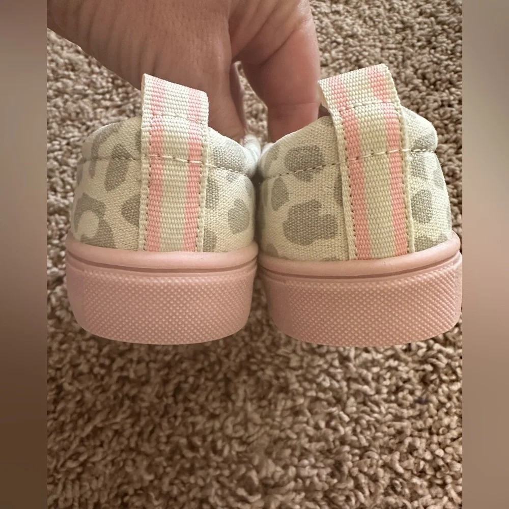 Wonder Nation Toddler Cat Face Slip-On Sneakers, Size 8